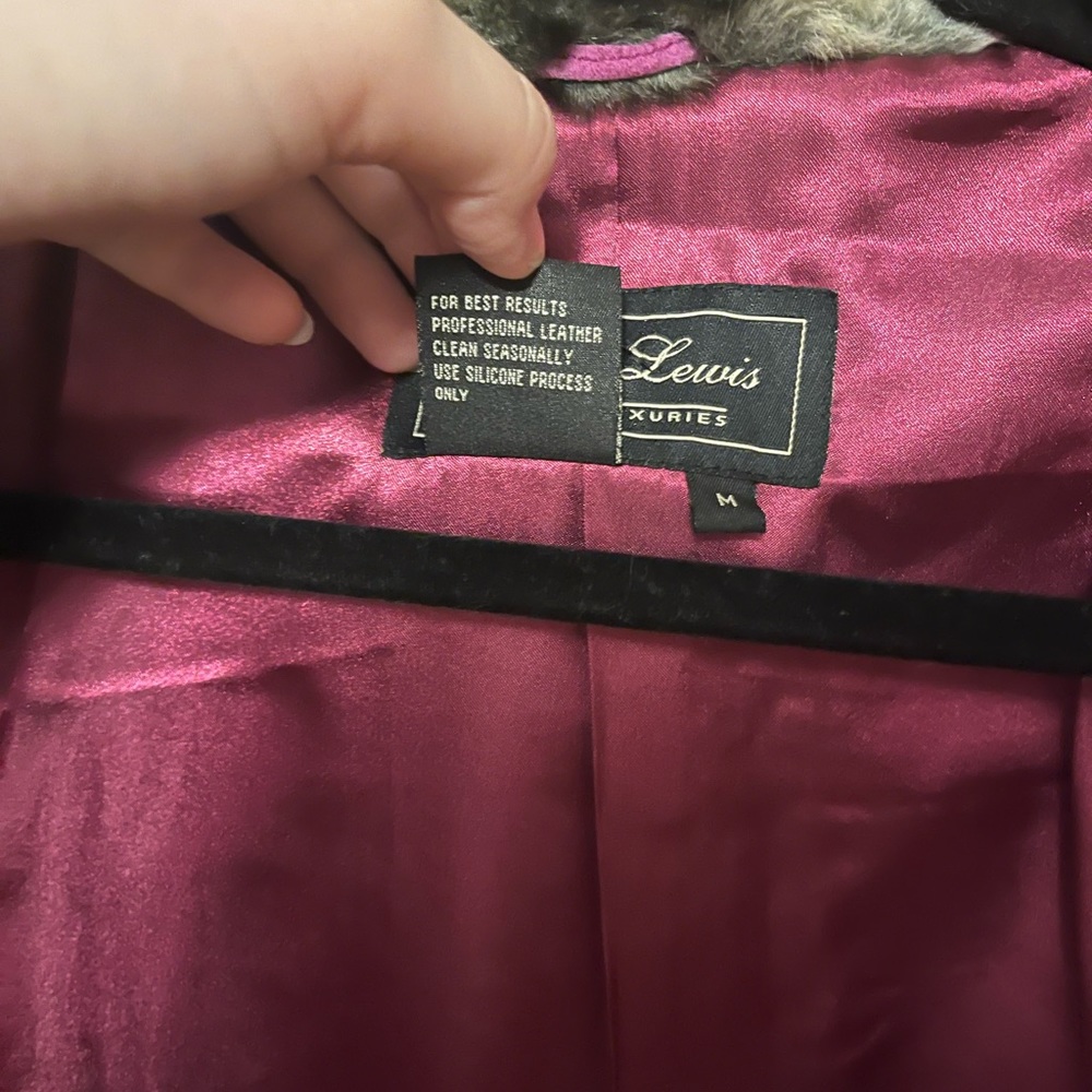 Vintage 100% Leather Suede Jacket - Picture 8 of 12